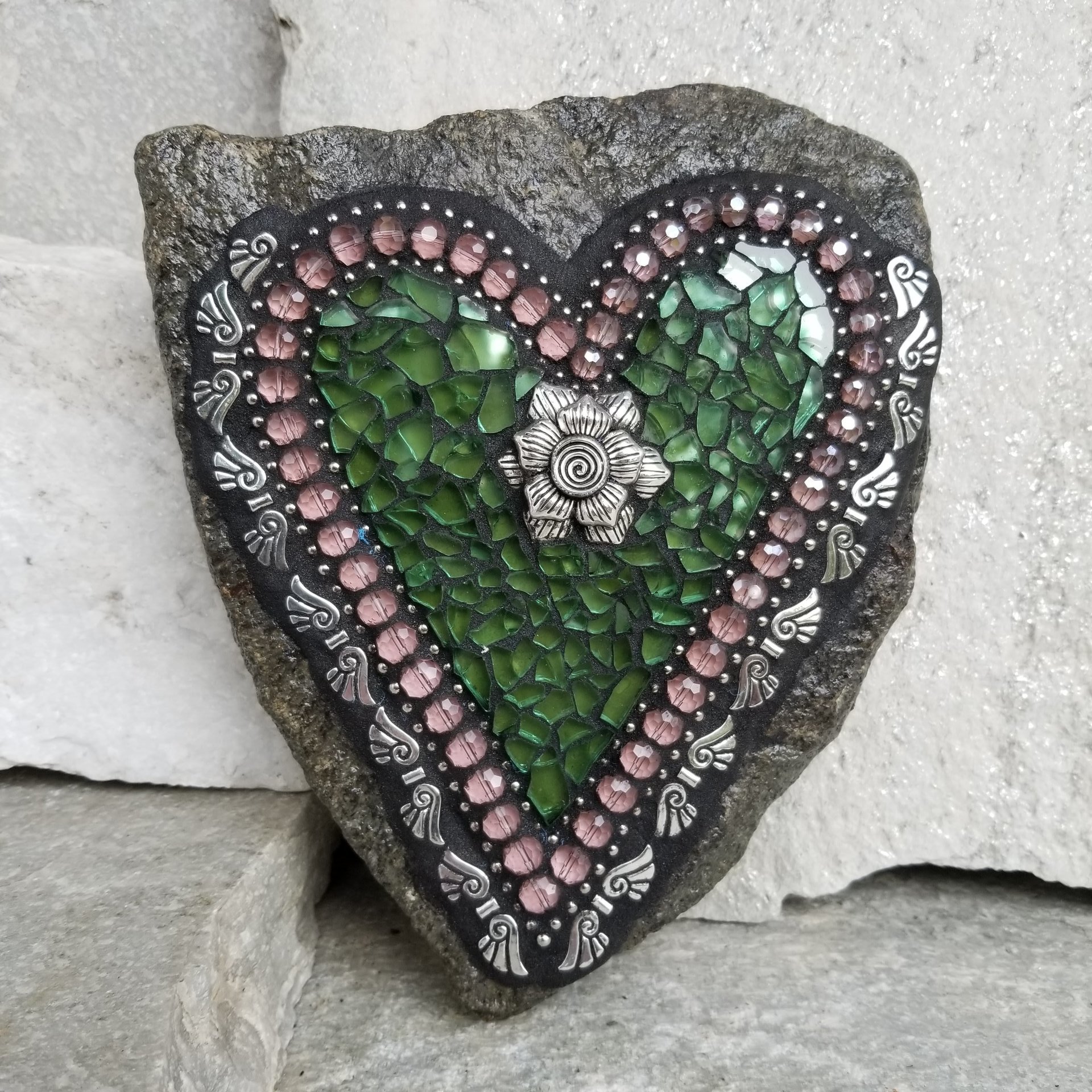 Green Heart Mosaic / Garden Stone, Rose