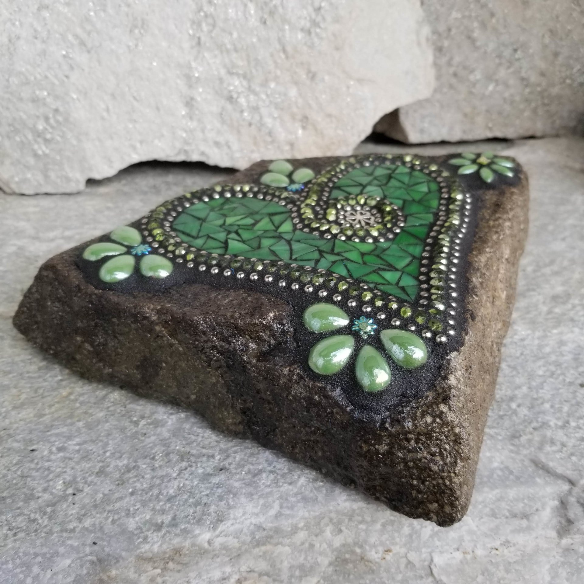 Shamrock Green Mosaic Heart Garden Stone  