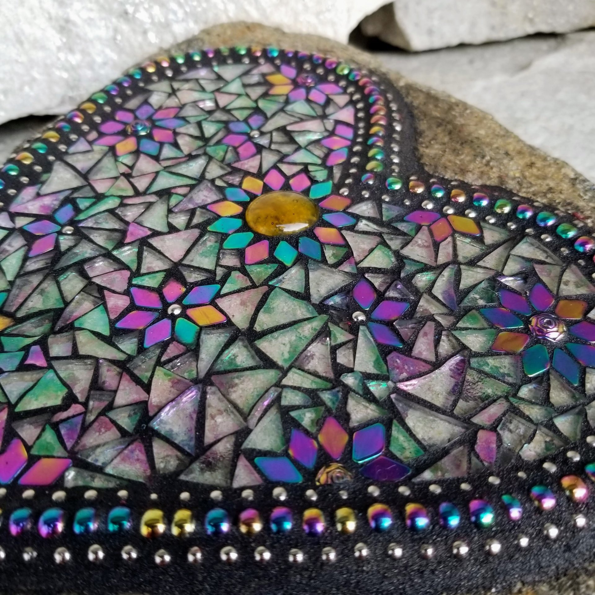 Iridescent Heart, Special Molalla Stone