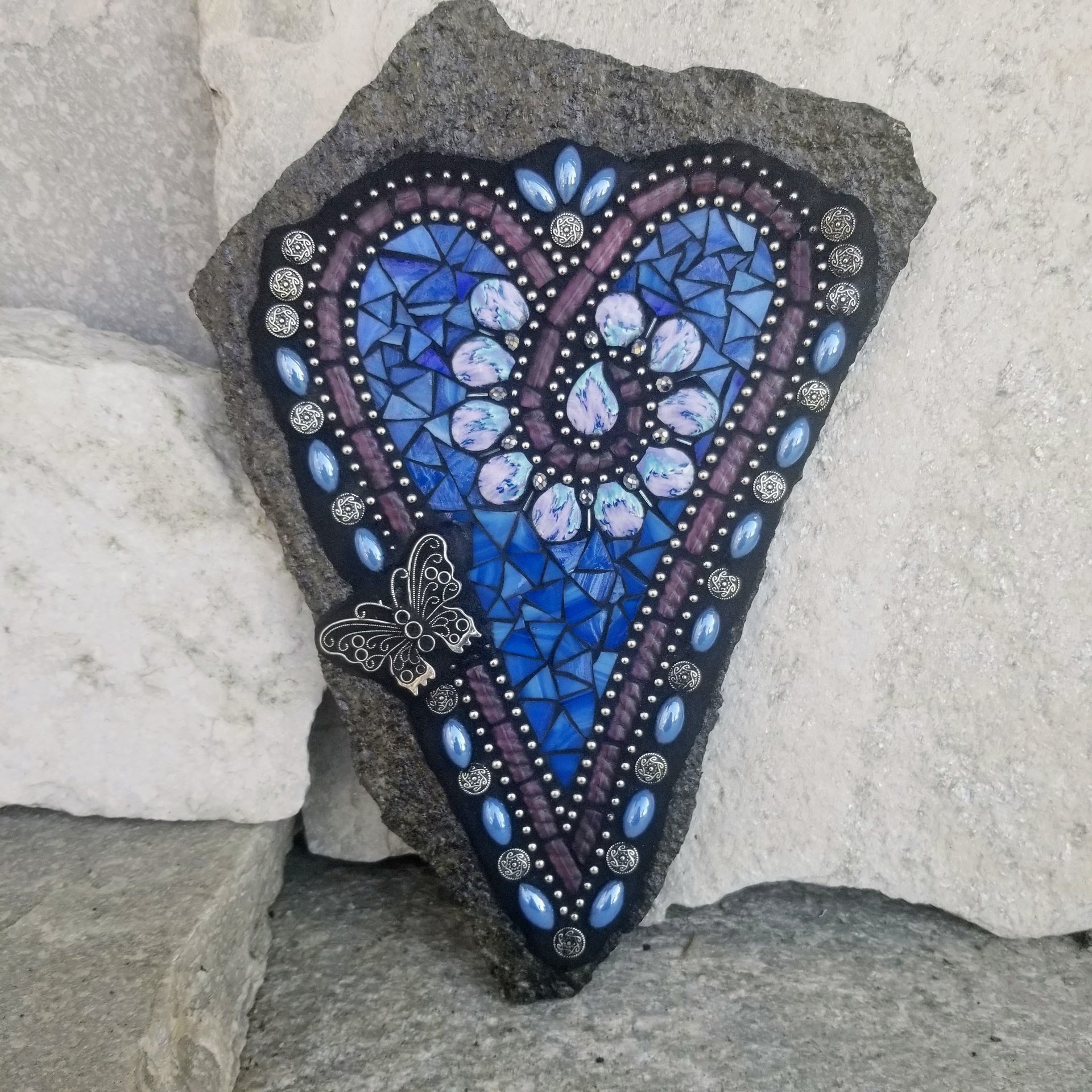 Medium Blue Mosaic Heart Garden Stone w/Flowers and a Butterfly