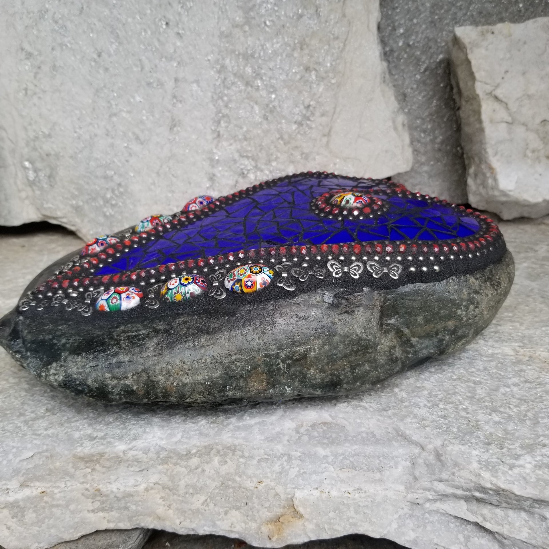  Dark Blue with Red Mosaic Heart Garden Stone  