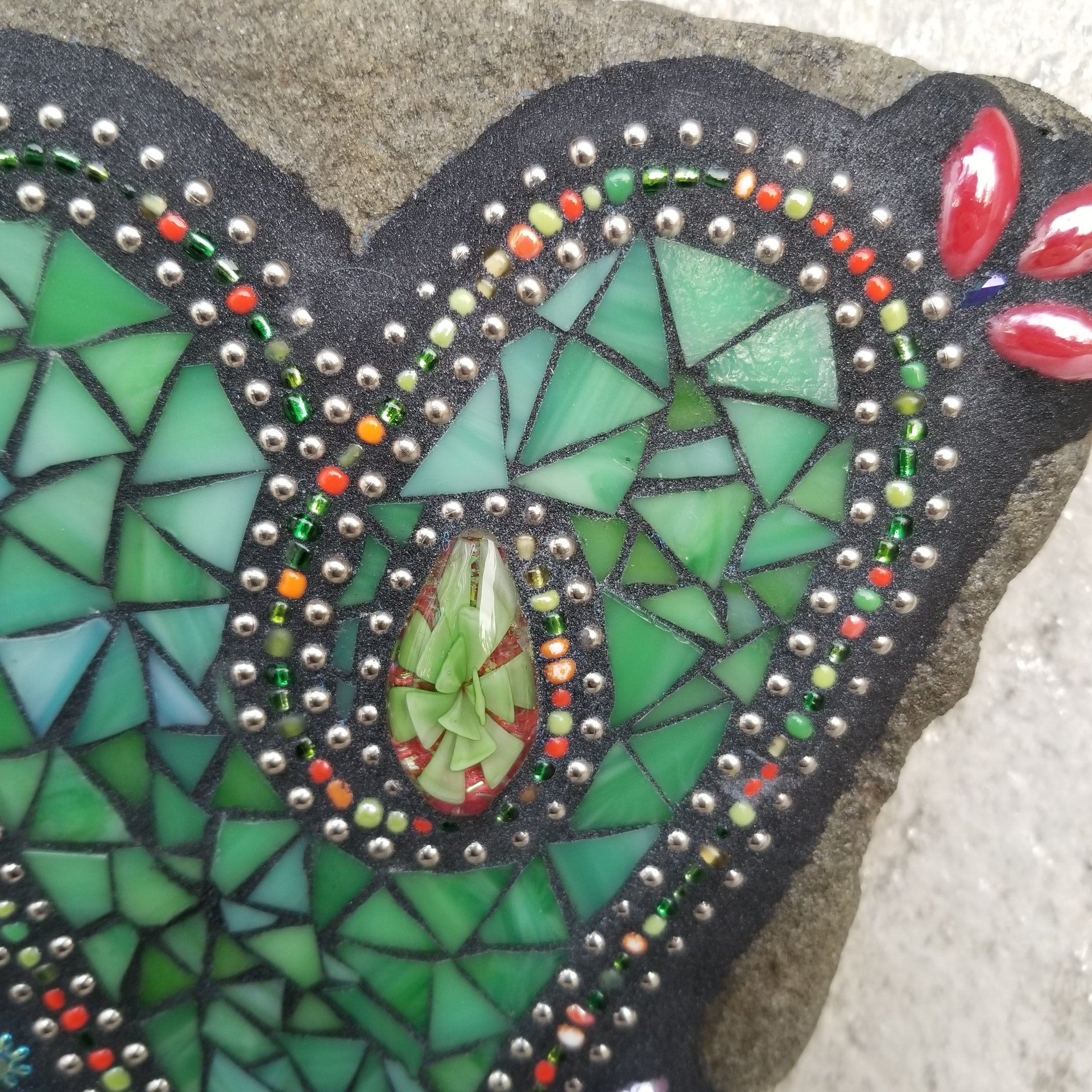  Green Heart Mosaic Garden Stone