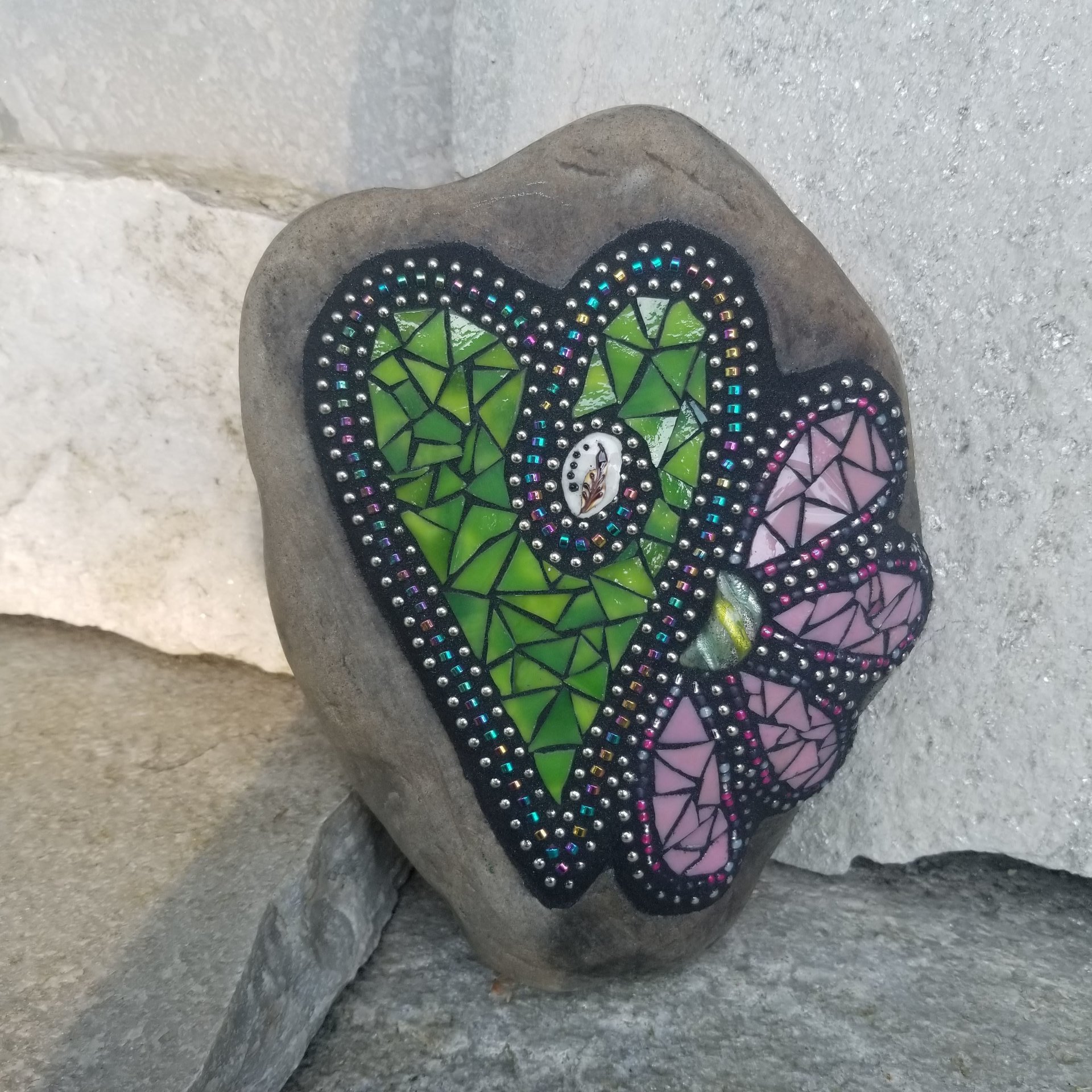  Green Heart w/ Pink Flower Mosaic Garden Stone
