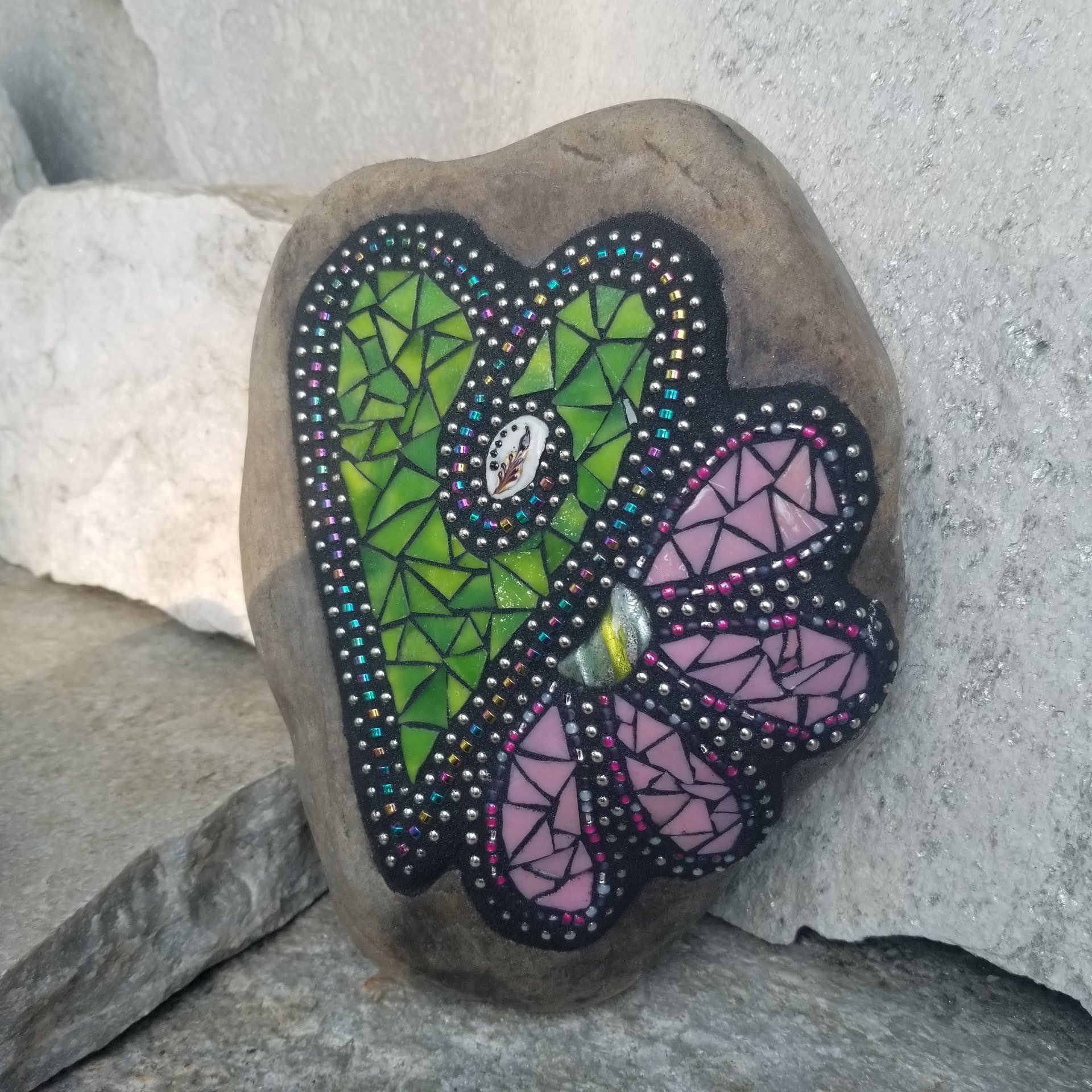  Green Heart w/ Pink Flower Mosaic Garden Stone