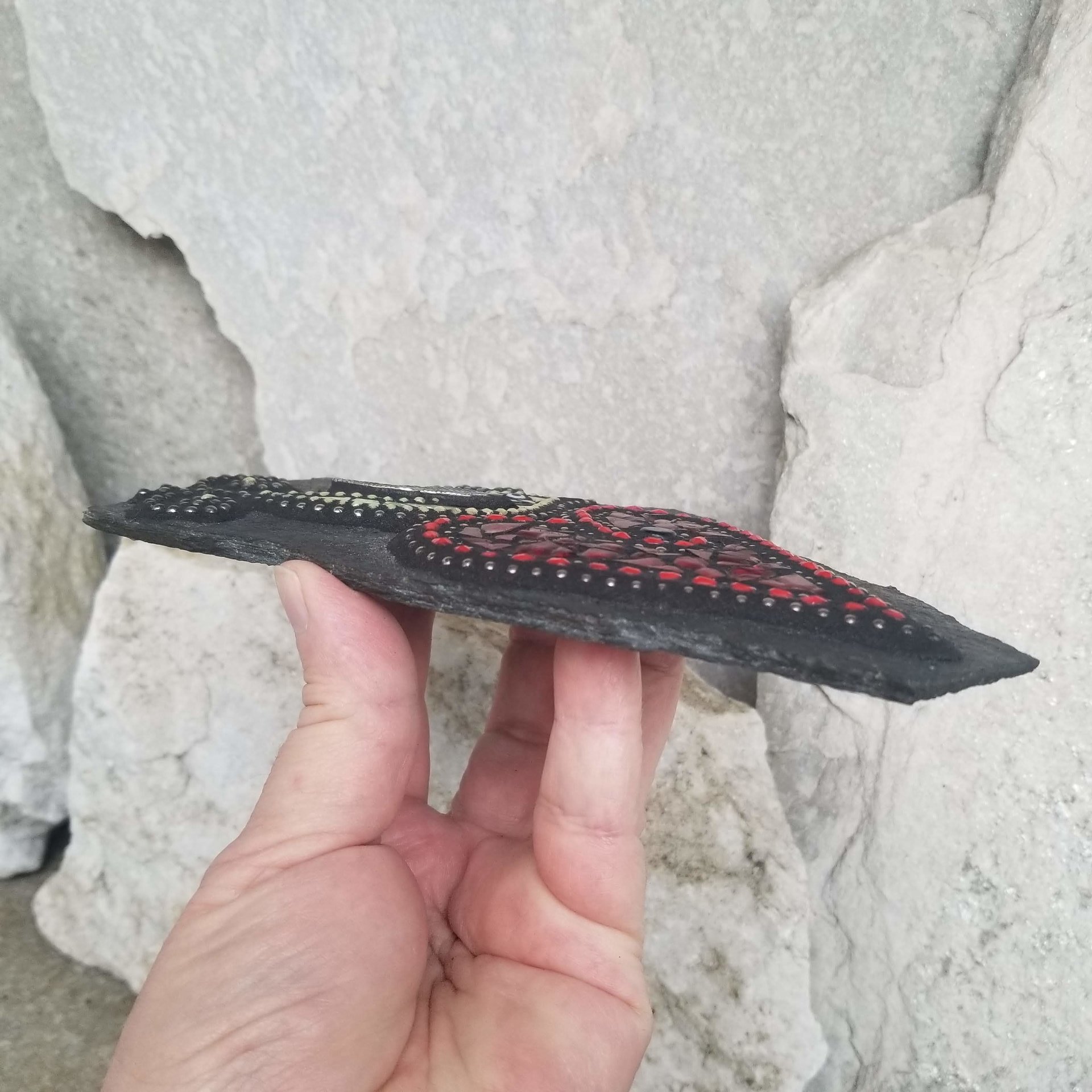 Bird on a Red Heart, Wall Hanging Slate, Mosaic Garden Stone, Porch Decor, Wall Decor