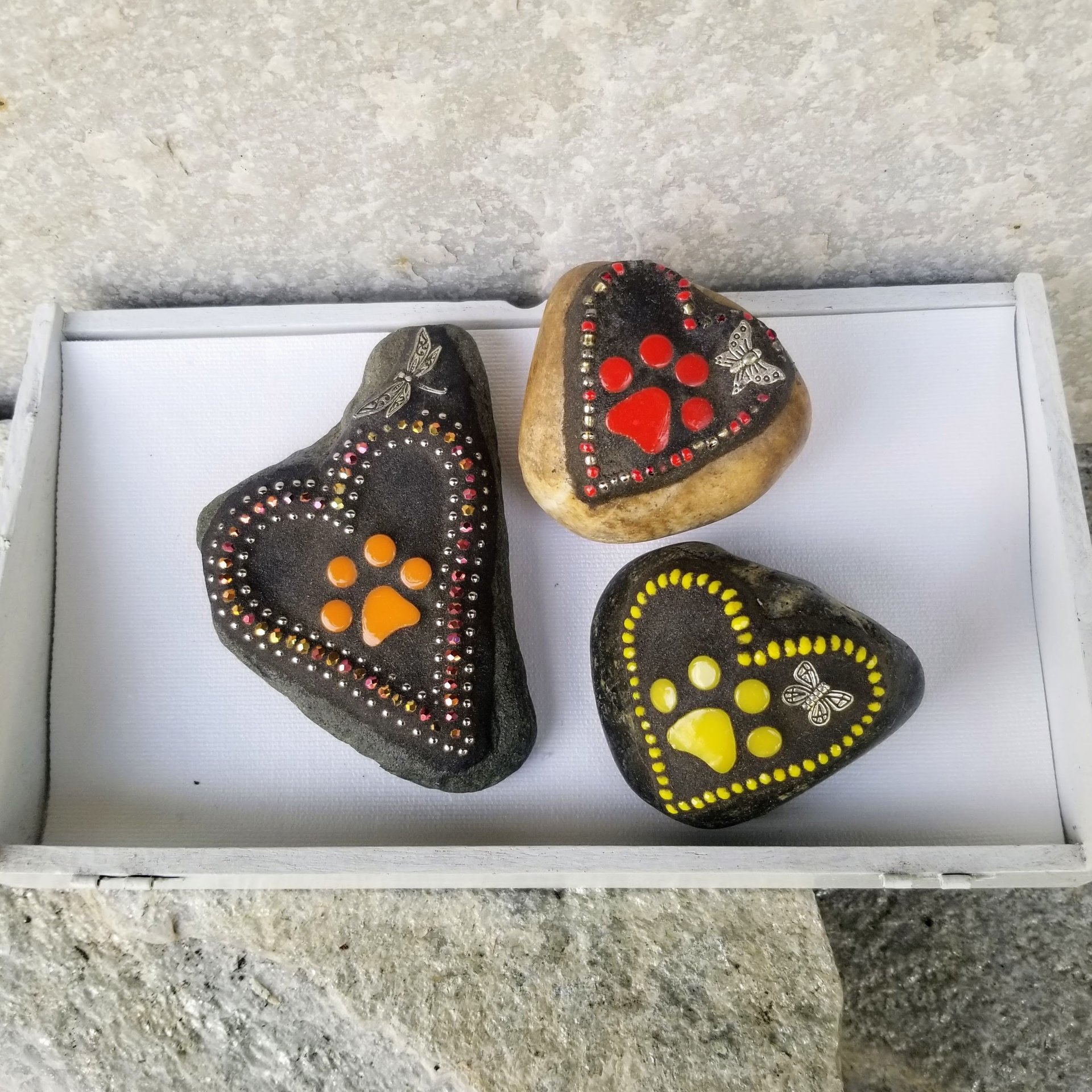 3 Little  Paw Prints, Group # 7 Mosaic Stone, Pet Memorial, Garden Decor