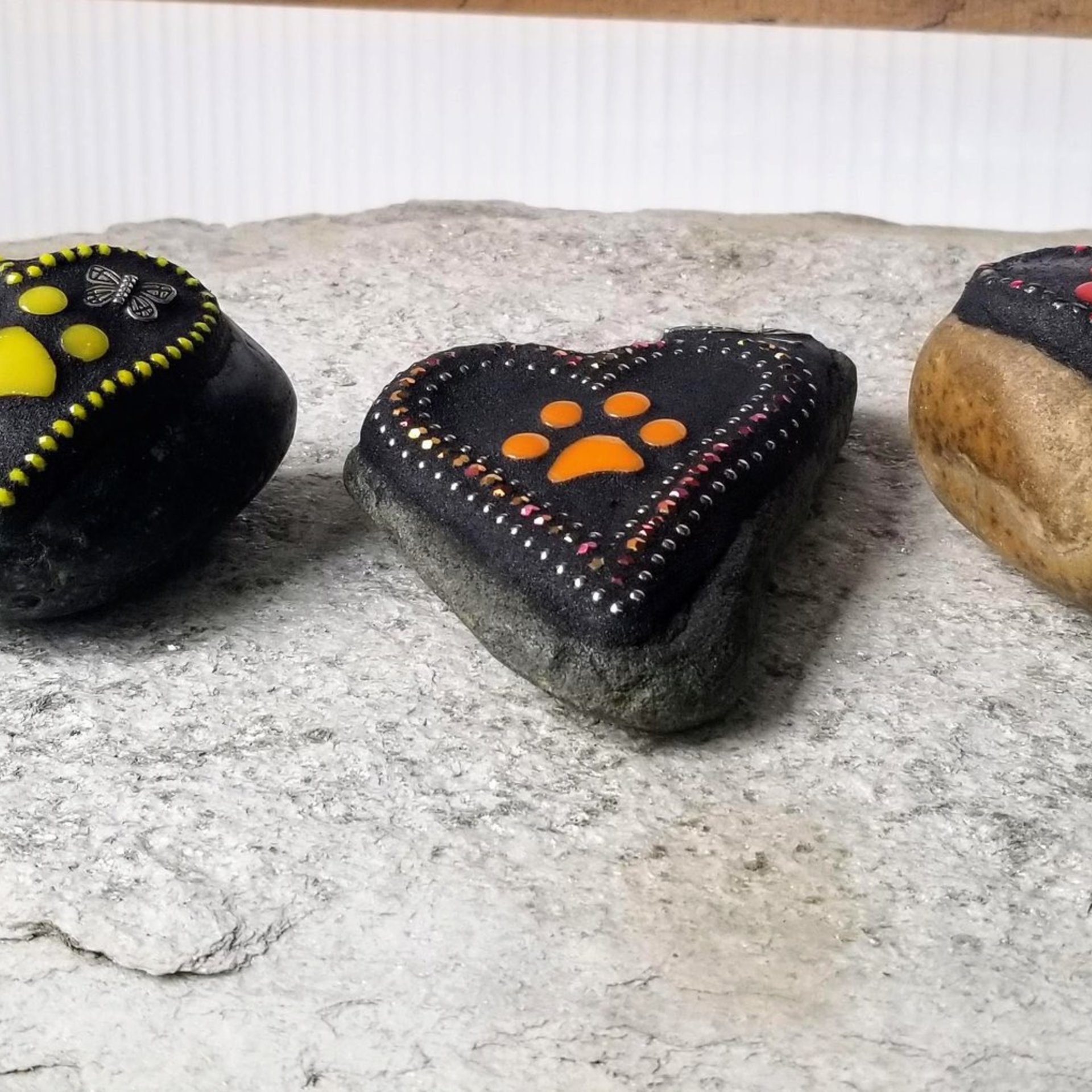 3 Little  Paw Prints, Group # 7 Mosaic Stone, Pet Memorial, Garden Decor