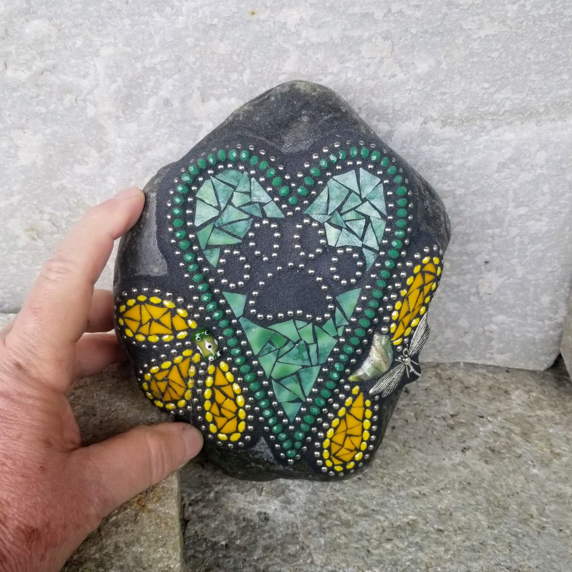 Heart Pet Memorial Mosaic Garden Stone