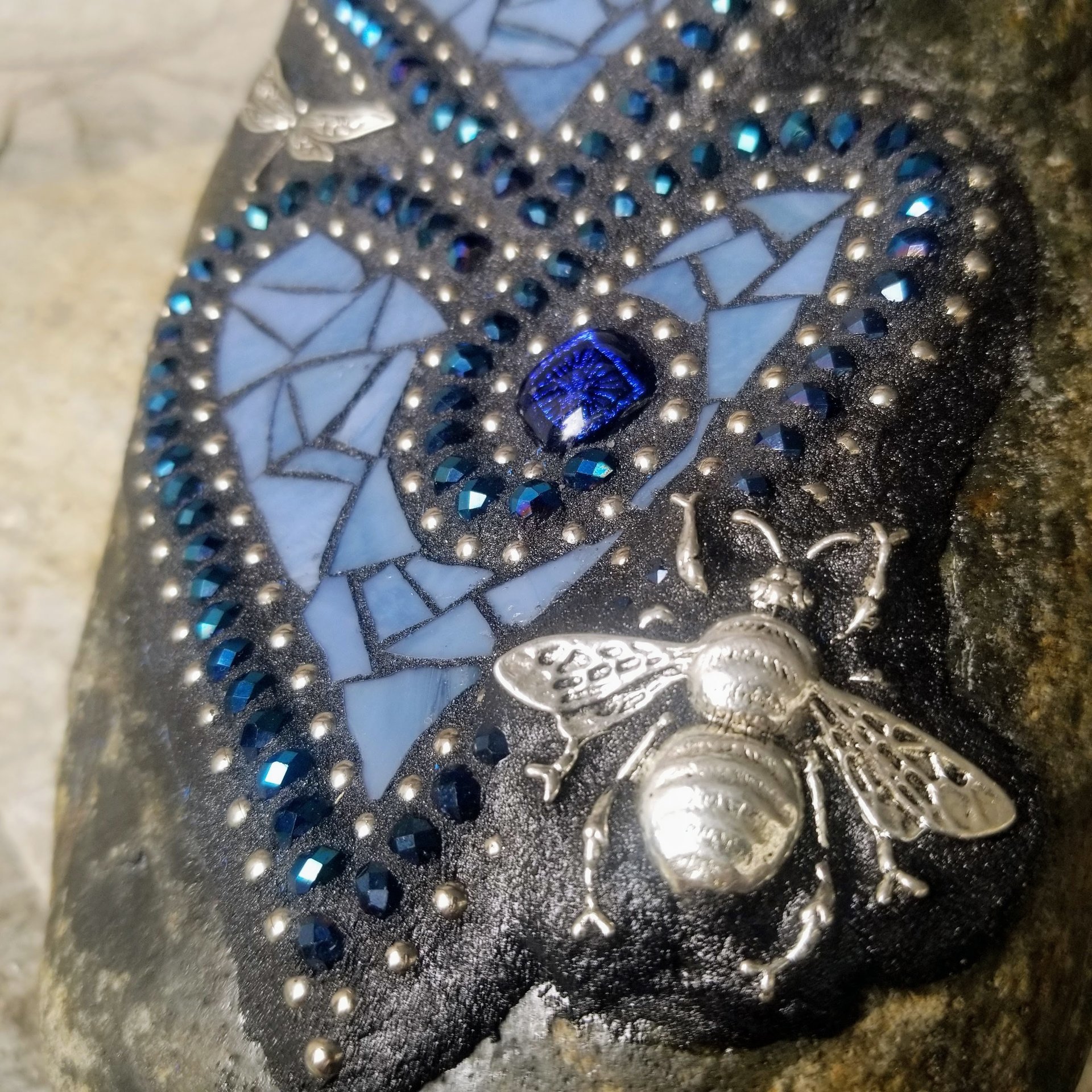 Denim Blue 3 Heart Mosaic Garden Stone