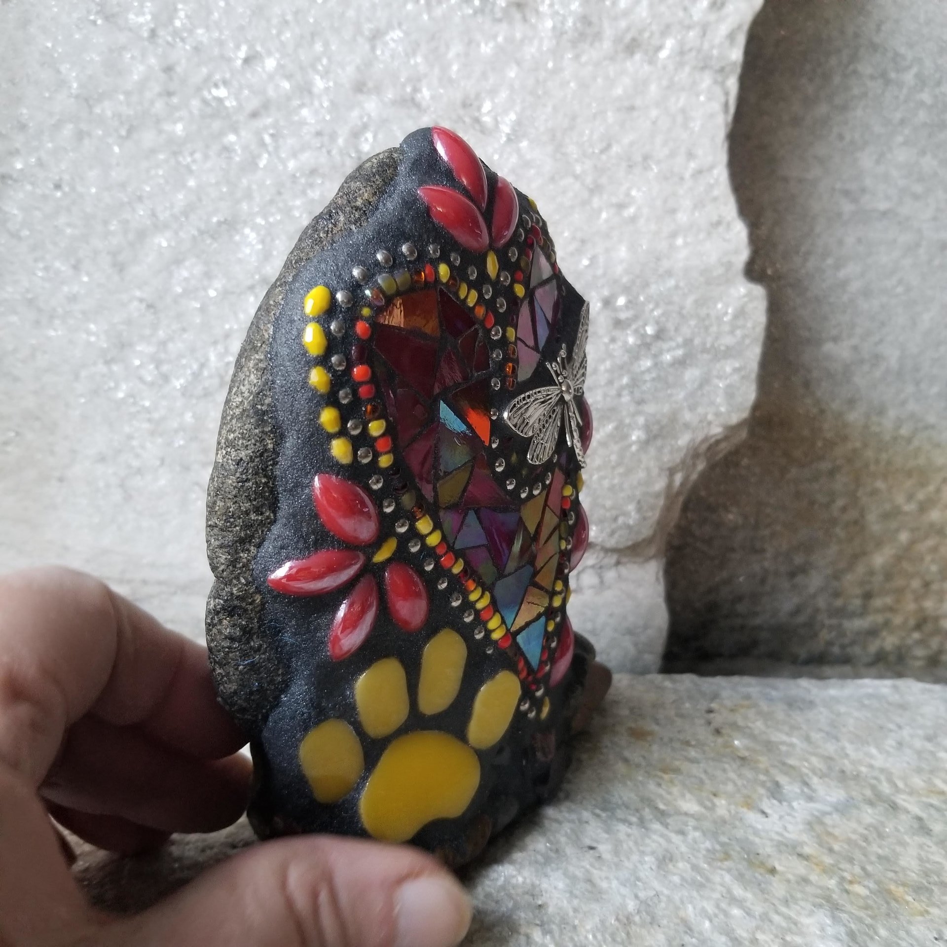 Red Heart Pet Memorial Mosaic Garden Stone