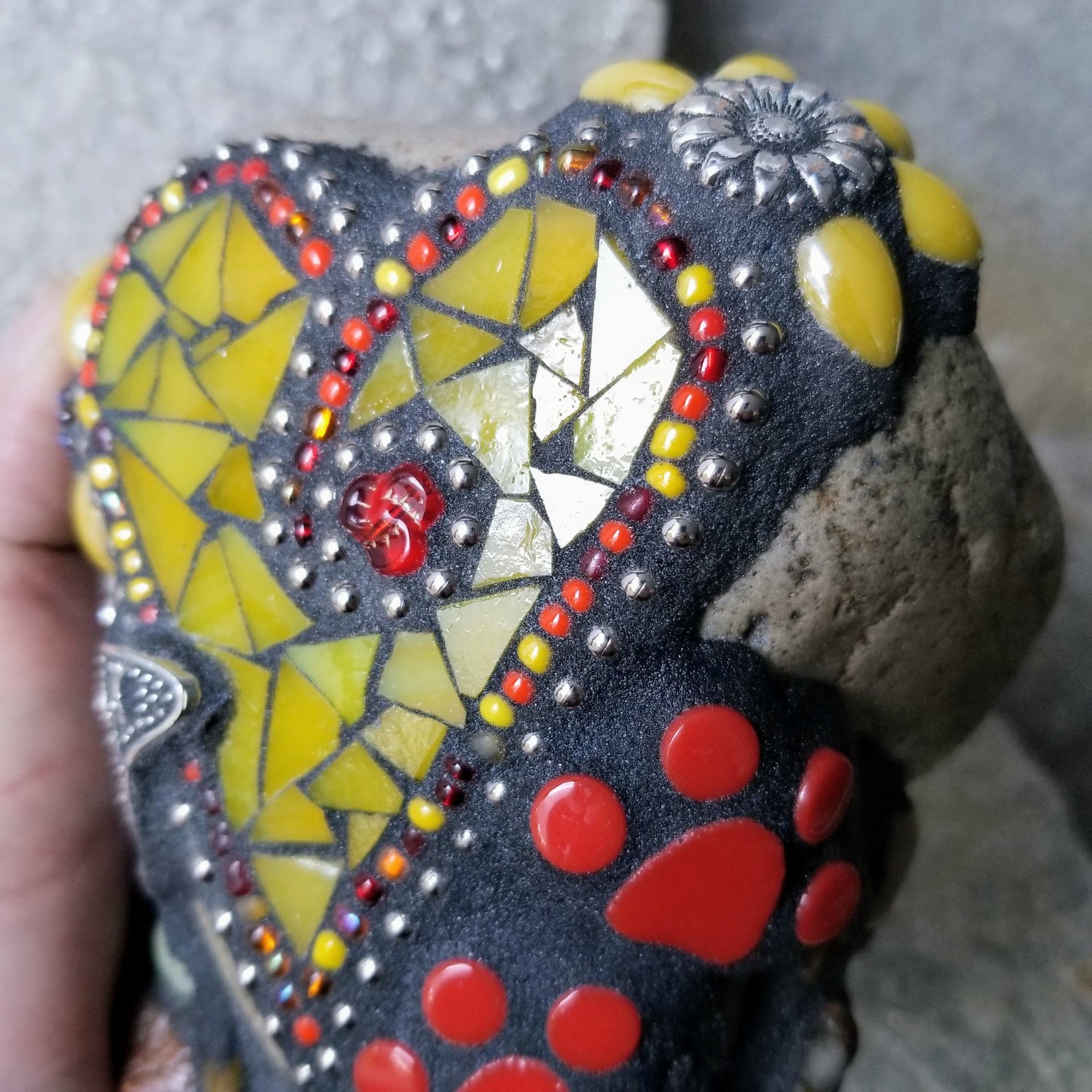 Yellow Heart Pet Memorial Mosaic Garden Stone