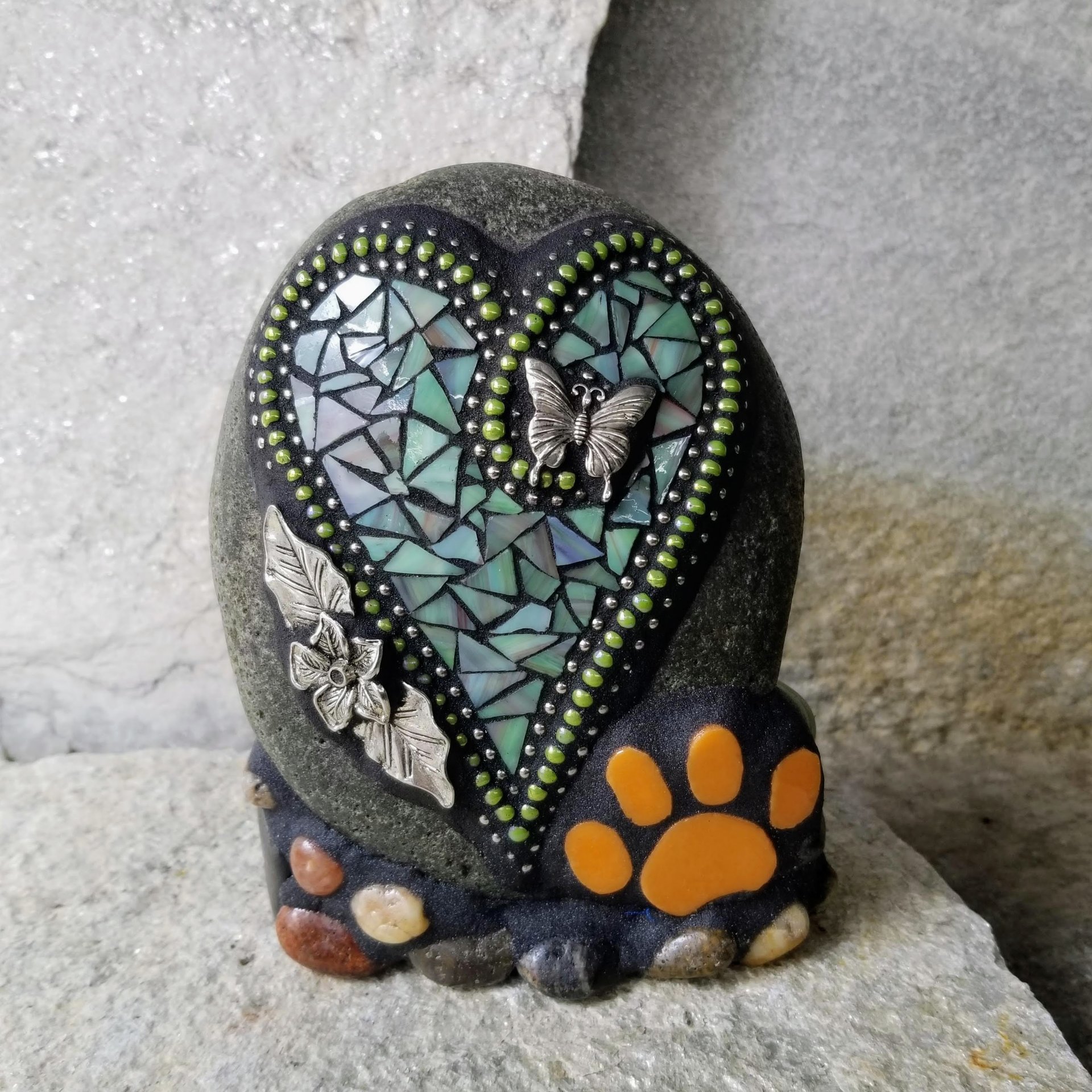 Mottled Green Mosaic Heart Pet Memorial
