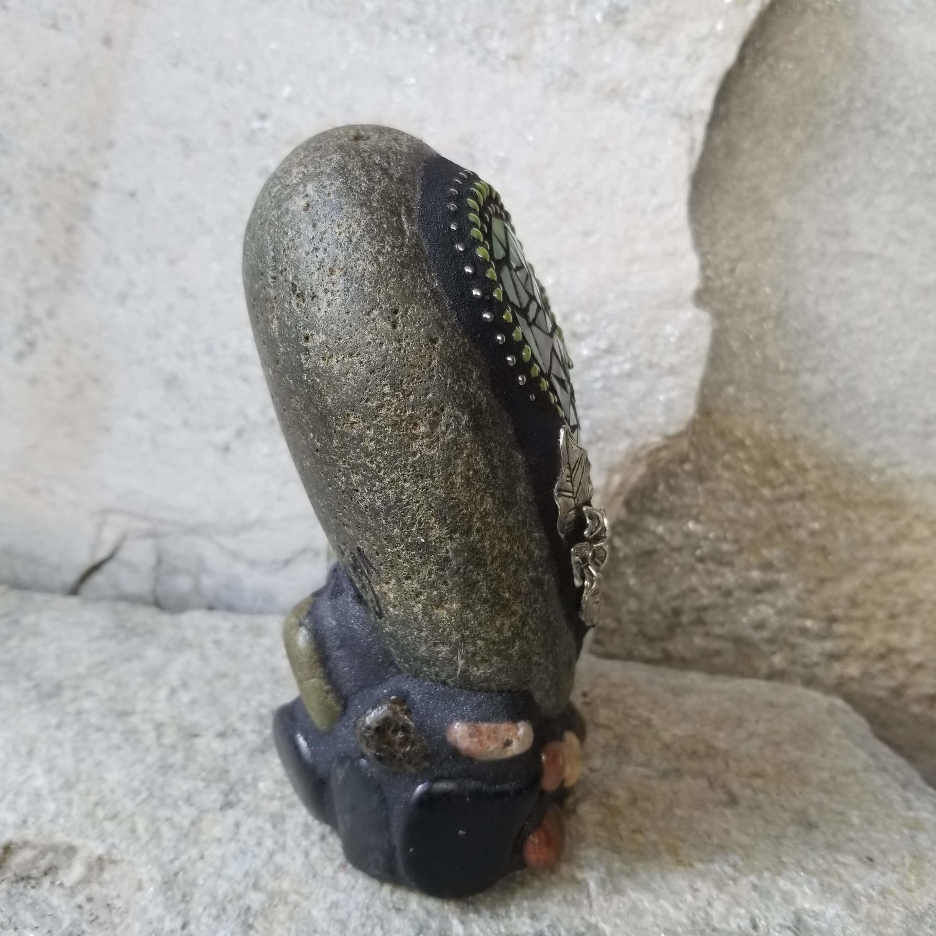 Mottled Green Mosaic Heart Pet Memorial