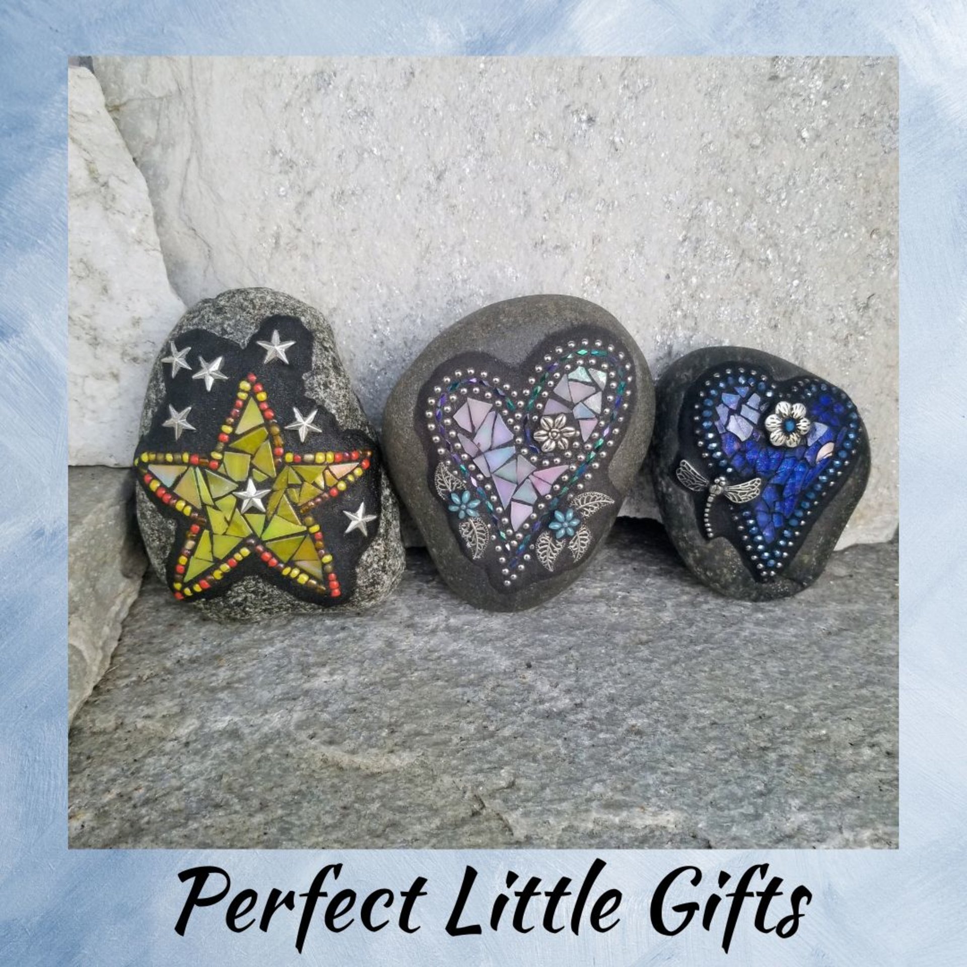 Mosaic Garden Set of 3  #3 Group Mosaic Heart and Stones 