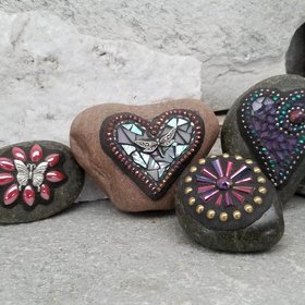 Garden Stone Paperweights, Secret Santa Stocking Stuffer, #2 Group Mosaic Heart and Rocks, Mosaic Garden Stone, Home Decor, Gardening, Gardening Gift,