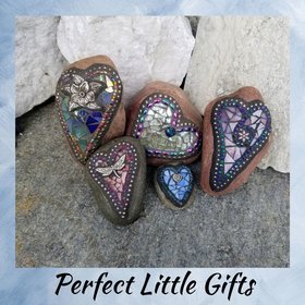 Mosaic Garden Stone Set of 5  #13 Group Mosaic Hearts  