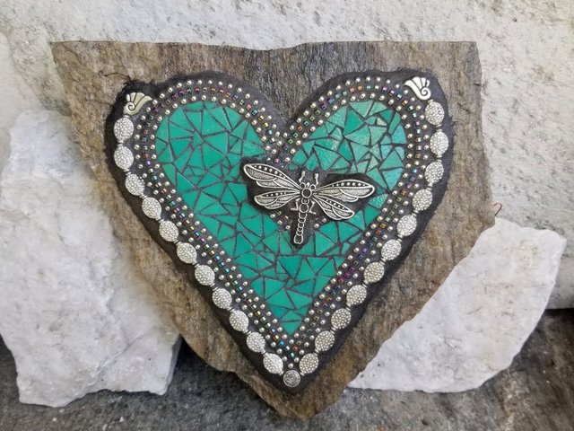 Jade Green Heart -Mosaic / Garden Stone, Dragonfly