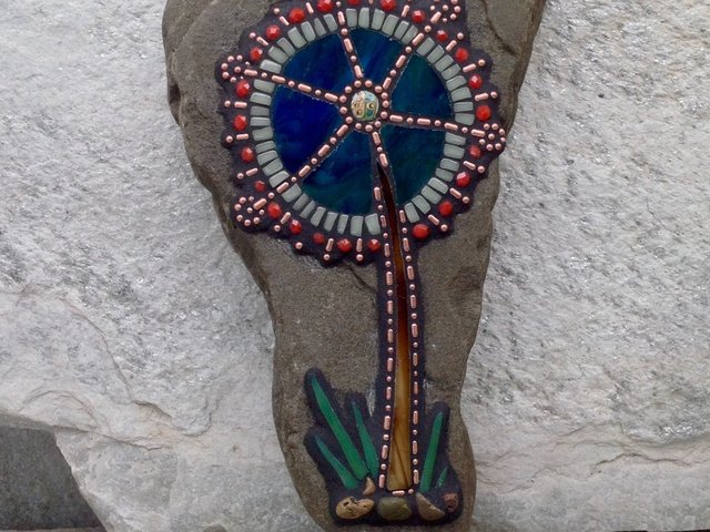 Tree Mosaic Rock, Gardener Gift, Home Decor, Mosaic Garden Stone