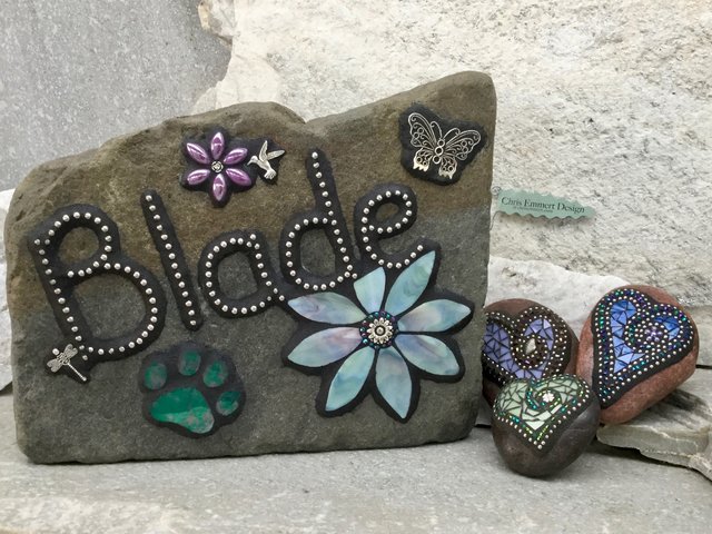 Custom Pet Memorial Shrine, Garden Stones - Mosaic Custom Order