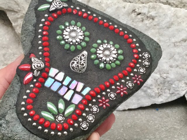 Black Skull / Day of the Dead / Skull Mosaic  / Garden Stone