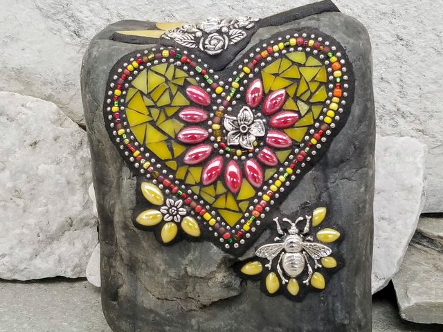 Yellow Mosaic Heart, Bee and Flowers Garden Stone, Garden Decor