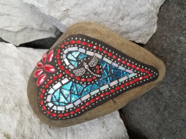 Americana Heart Mosaic / Garden Stone, Dragonfly