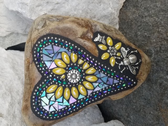 Iridescent Blue Mosaic Heart, Yellow Flowers, Garden Stone, Honey Bee