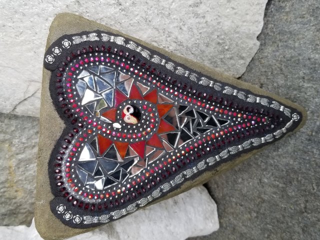 Mirror Dragonfly Wing Heart, Garden Stone, Mosaic, Garden Decor